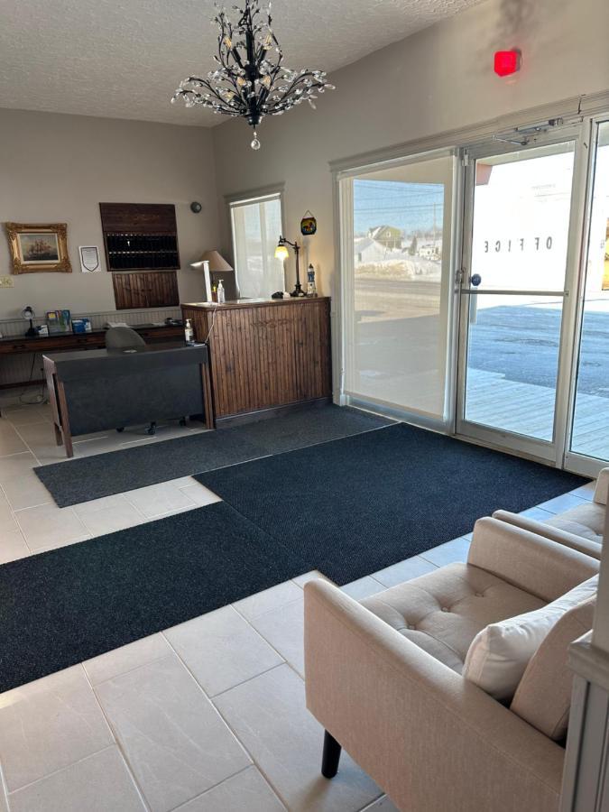 Motel Carleton Sur Mer Bagian luar foto