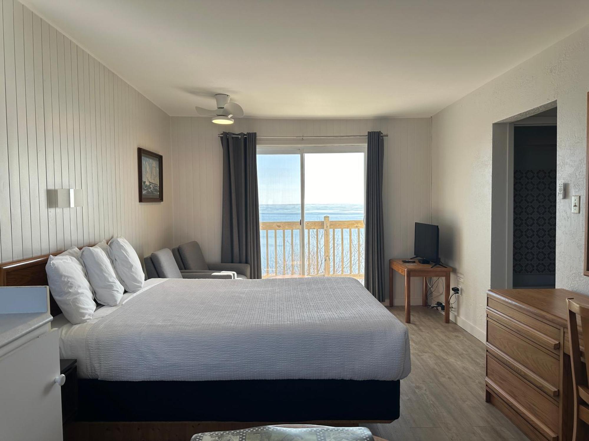 Motel Carleton Sur Mer Bagian luar foto