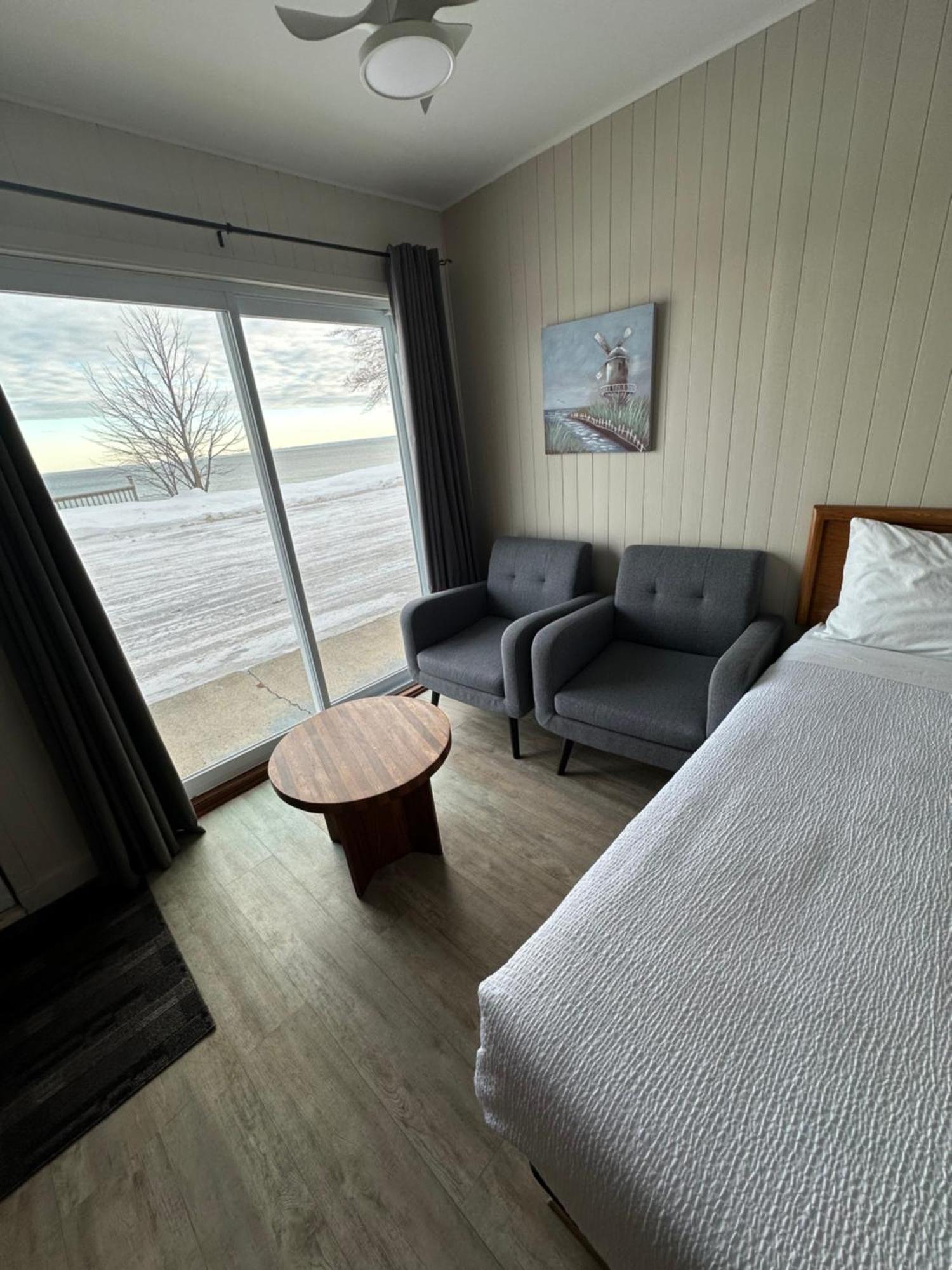 Motel Carleton Sur Mer Bagian luar foto